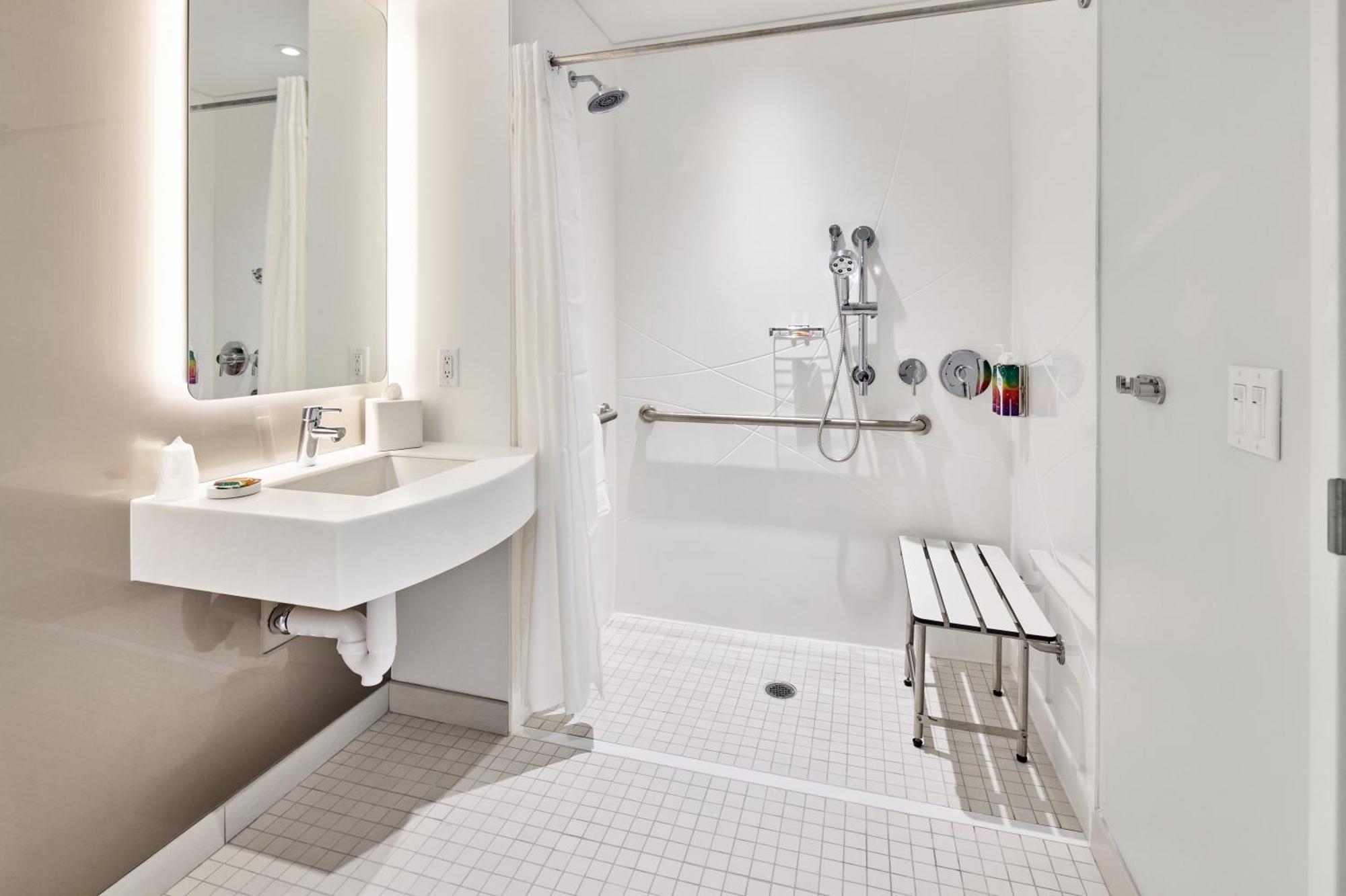 Williamsburg Universal'S Terra Luna Resort מראה חיצוני תמונה